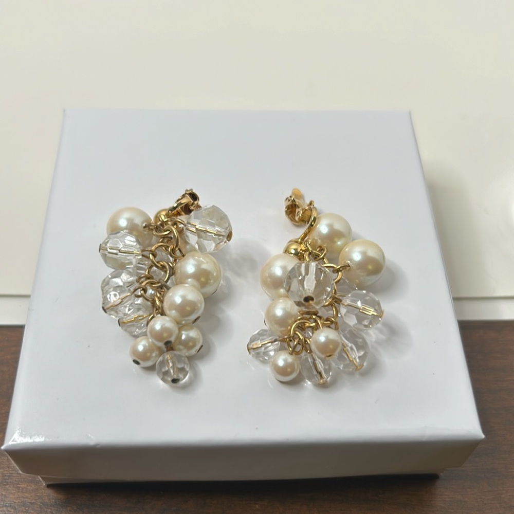 Trifari pearl gold tone clip earrings clear faceted beads cluster classic formal